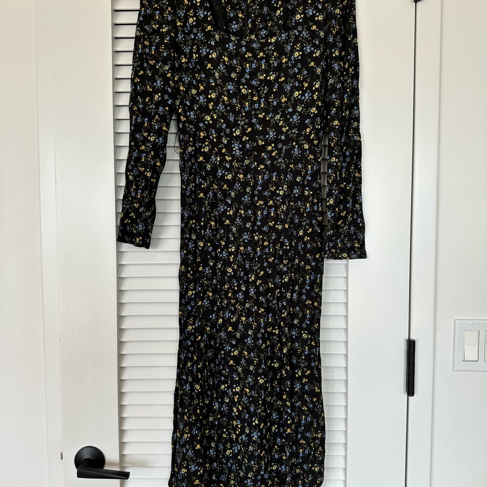 Warehouse Black and White Sheath Dress with Long Sleeves